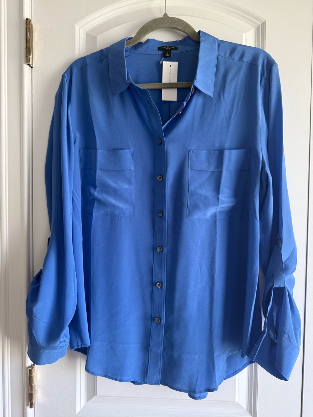 Ann Taylor Blue Silk Button-Down Blouse w. Roll Tab Sleeves, L, NWT!